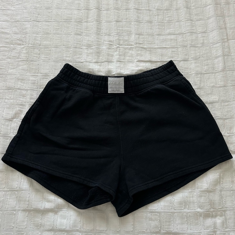 Hollister Ultra High-Rise Fleece Dad Short